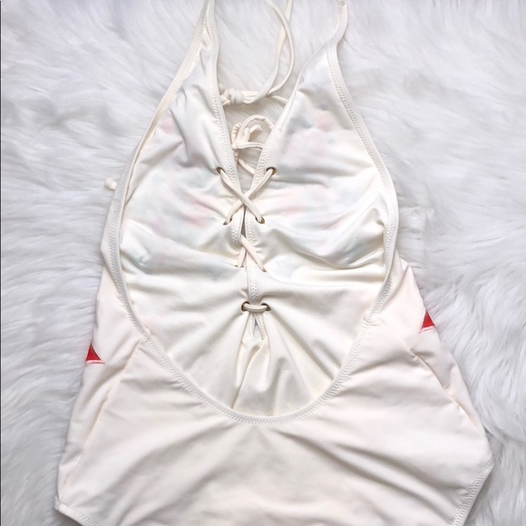 TOPSHOP IVORY STAR FLORAL EMBROIDERED LACE UP SWM - Picture 5 of 7